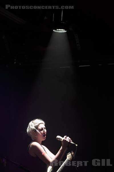 WARPAINT - 2010-05-20 - PARIS - La Maroquinerie - 